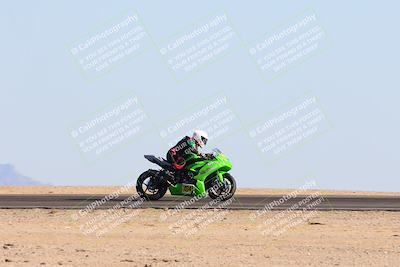 media/Nov-17-2024-CVMA (Sun) [[1fec520723]]/Race 11-Amateur Supersport Open/